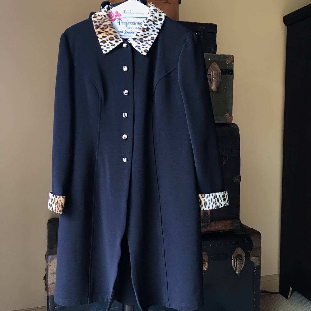 Vintage dress with cheetah print coat